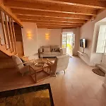 Casa Da Muralha * אובידוס