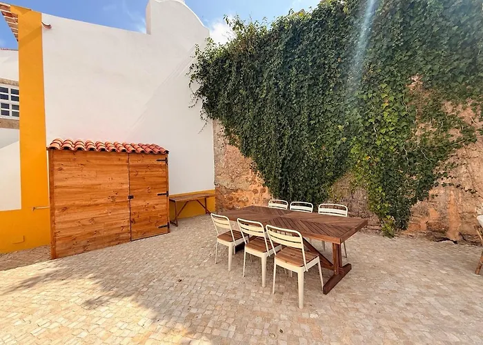 Semesterbostad Casa Da Muralha Óbidos